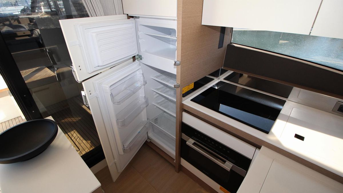 foto: 5 Prestige 520 S