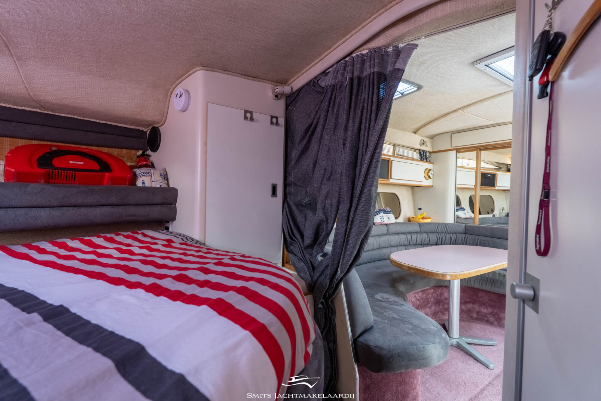 foto: 5 Sea Ray Sea Ray 370 Express Cruiser