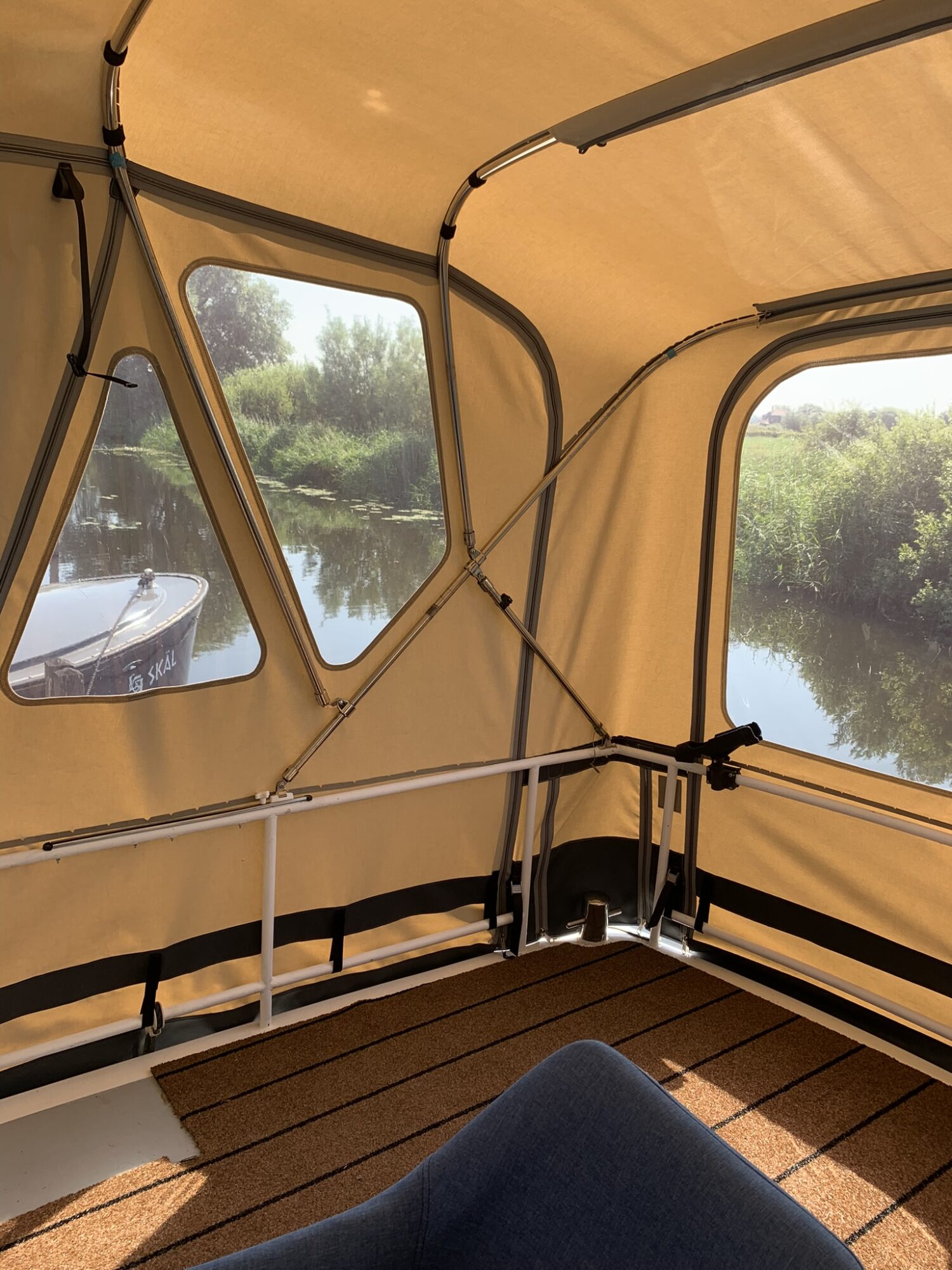 foto: 6 Crown yachts Crown Kruiser 11.90 AK Cabrio