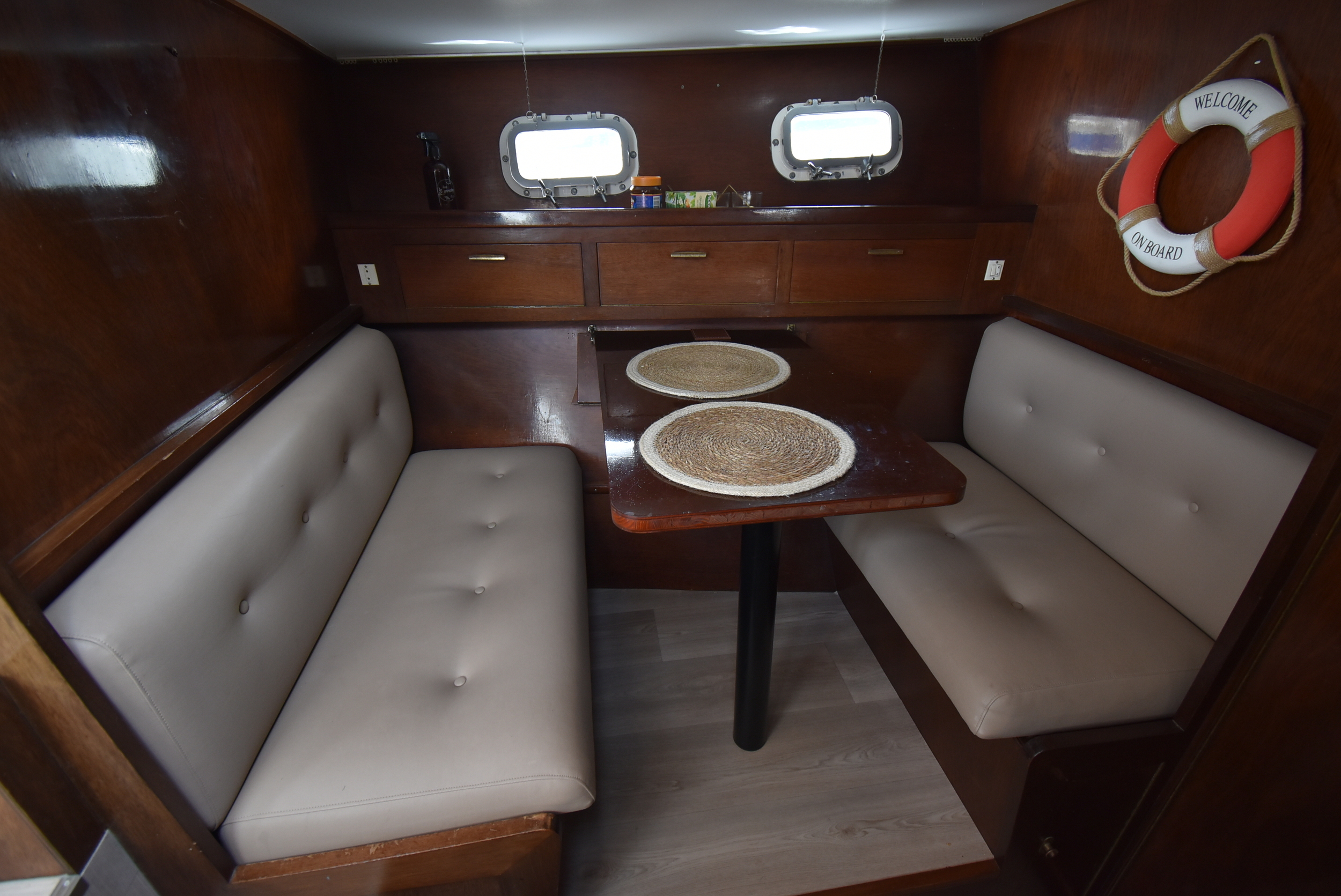 foto: 6 Super Van Craft 1350