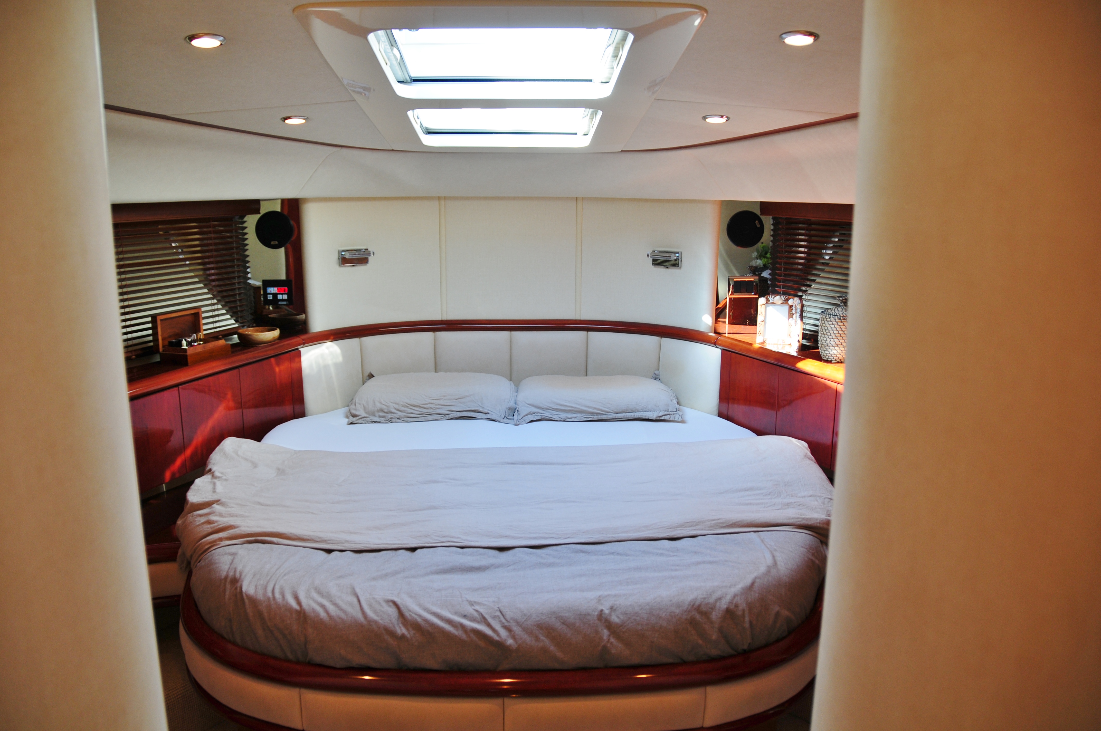 foto: 4 Fairline Squadron 58