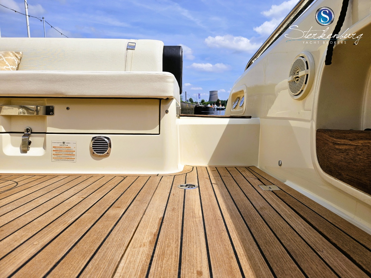 foto: 4 Invictus 280 GT