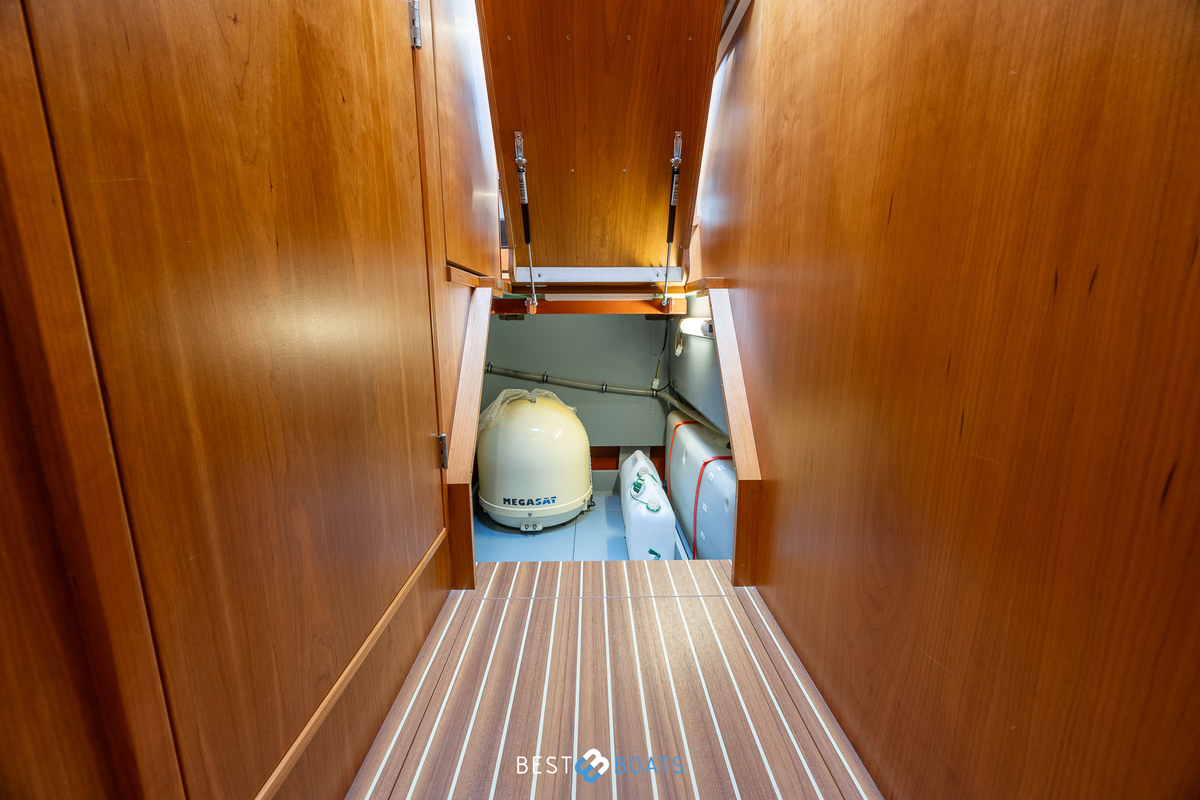 foto: 5 Linssen Grand Sturdy 410 AC Variotop