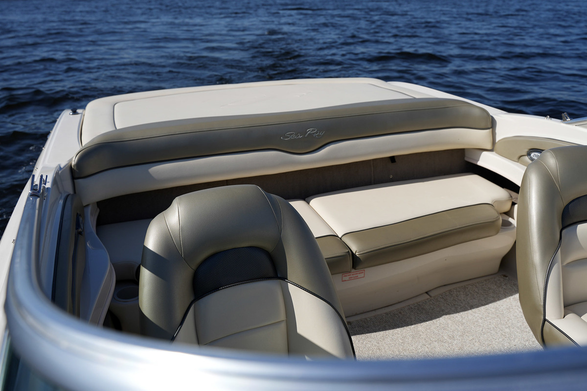 foto: 6 Sea Ray 200 Sport