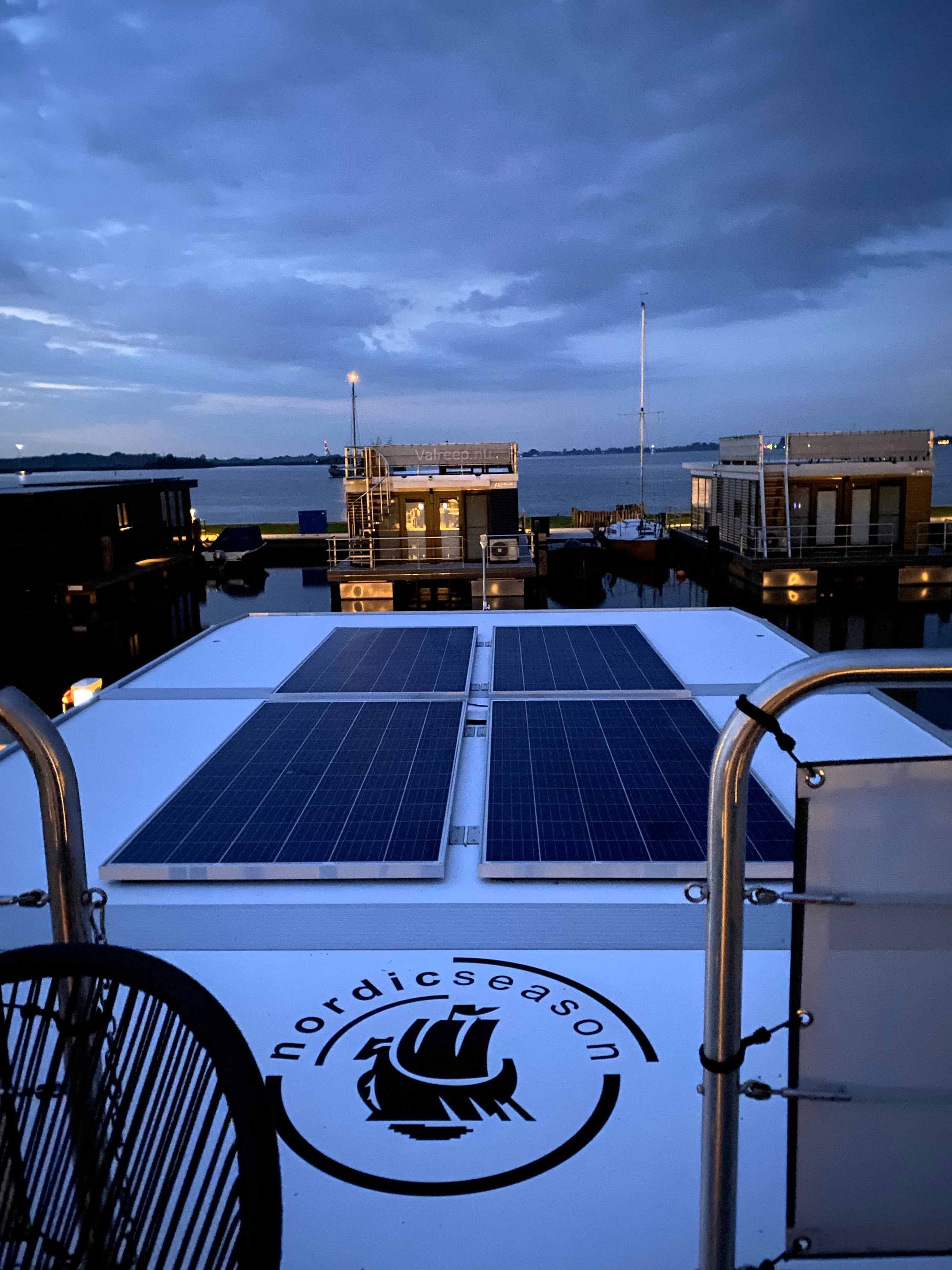 foto: 4 Nordic Season Met Ligplaats NS 40 Eco 36m2 Houseboat