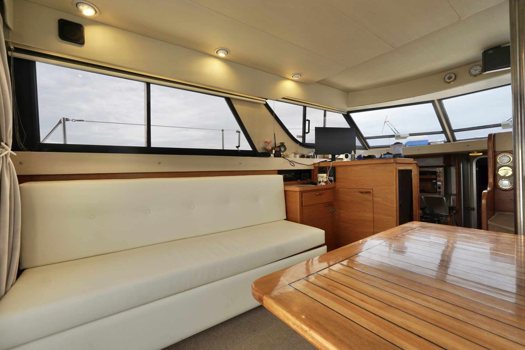 foto: 7 Princess Princess 415 FB