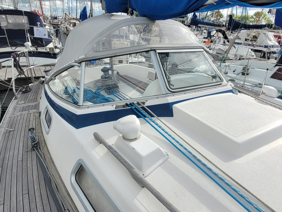 foto: 6 Hallberg Rassy 31