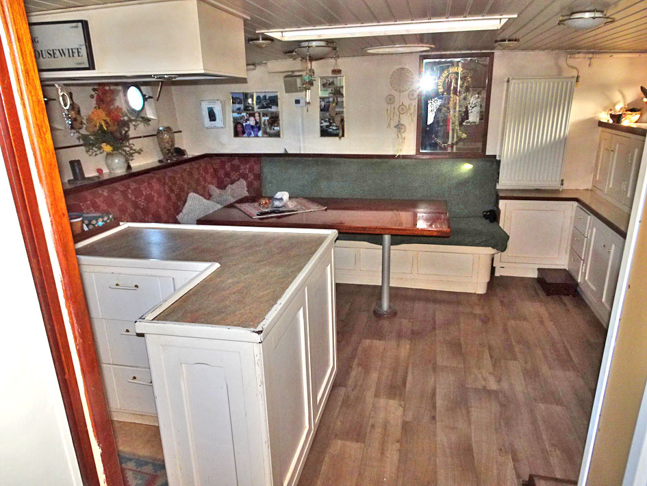 foto: 11 ex Rijkswaterstaat / Varend Woonschip 23.23, CBB Rijn