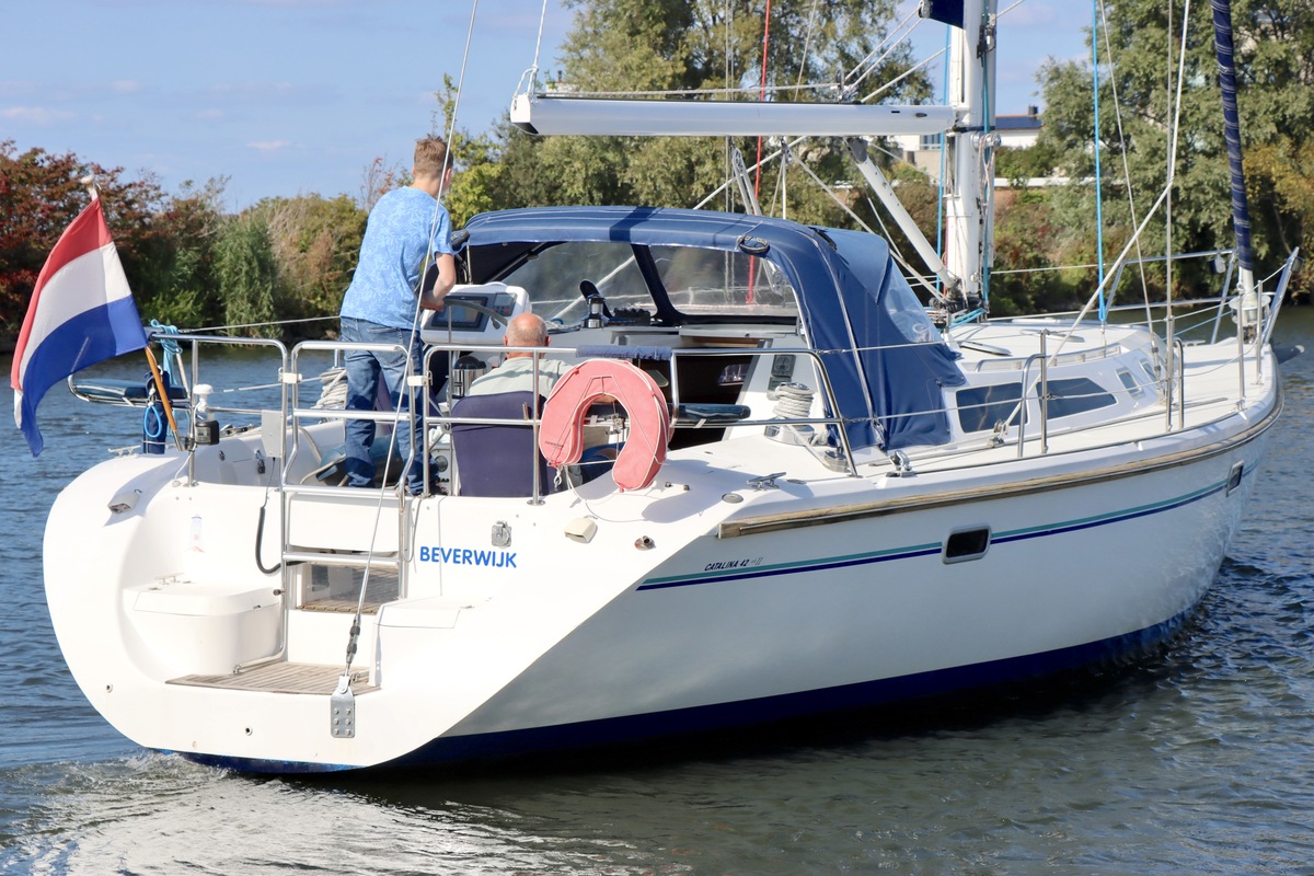 foto: 7 Catalina 42 MK II