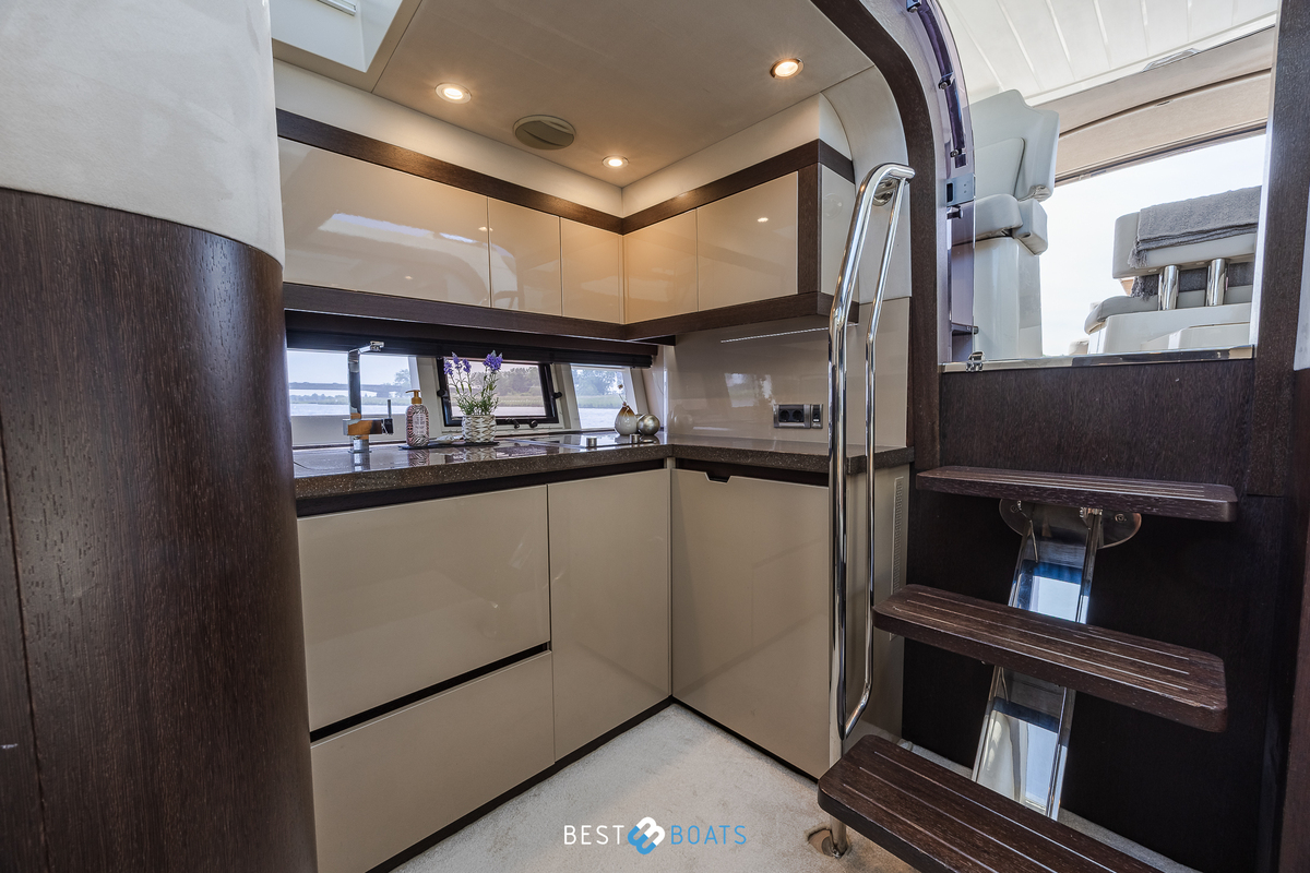 foto: 5 Galeon 385 HTS