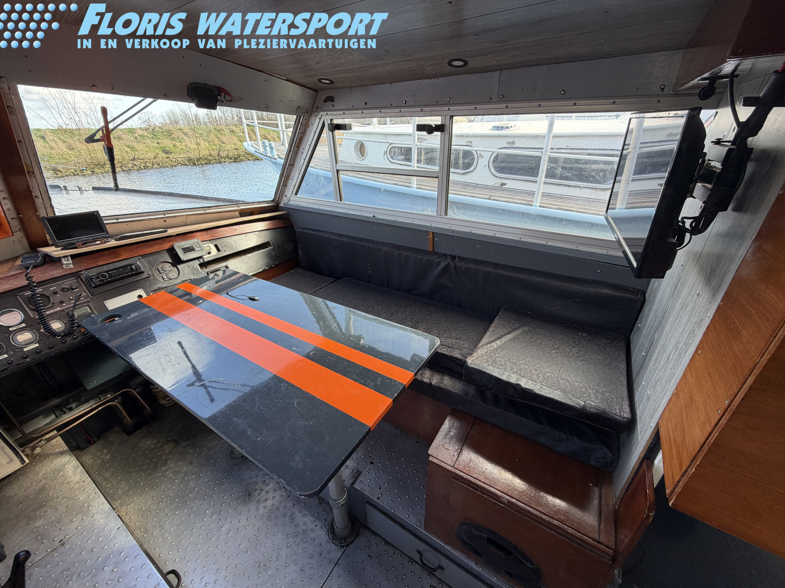 foto: 4 Patrouilleboot 1200