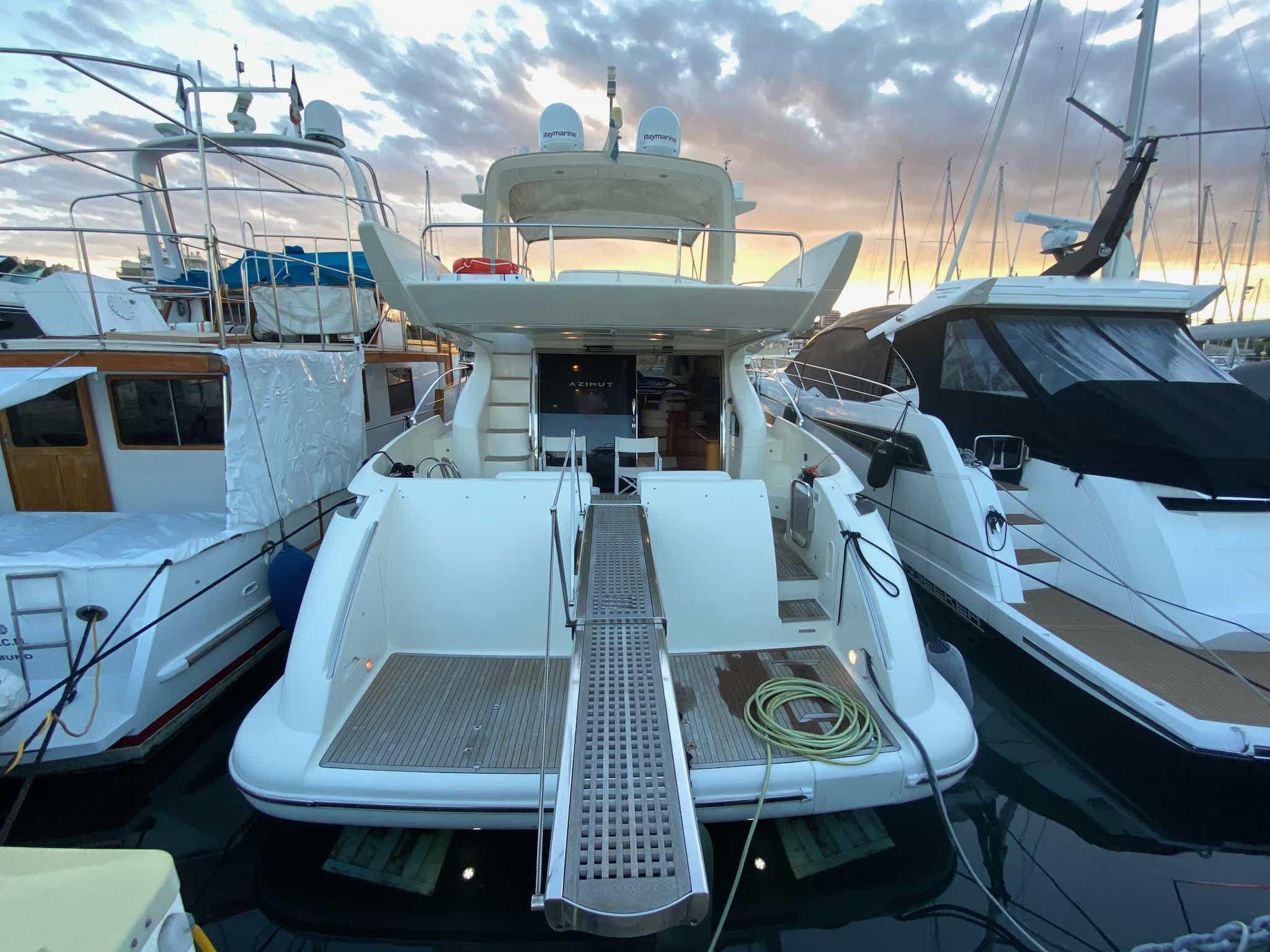 foto: 5 Azimut  55