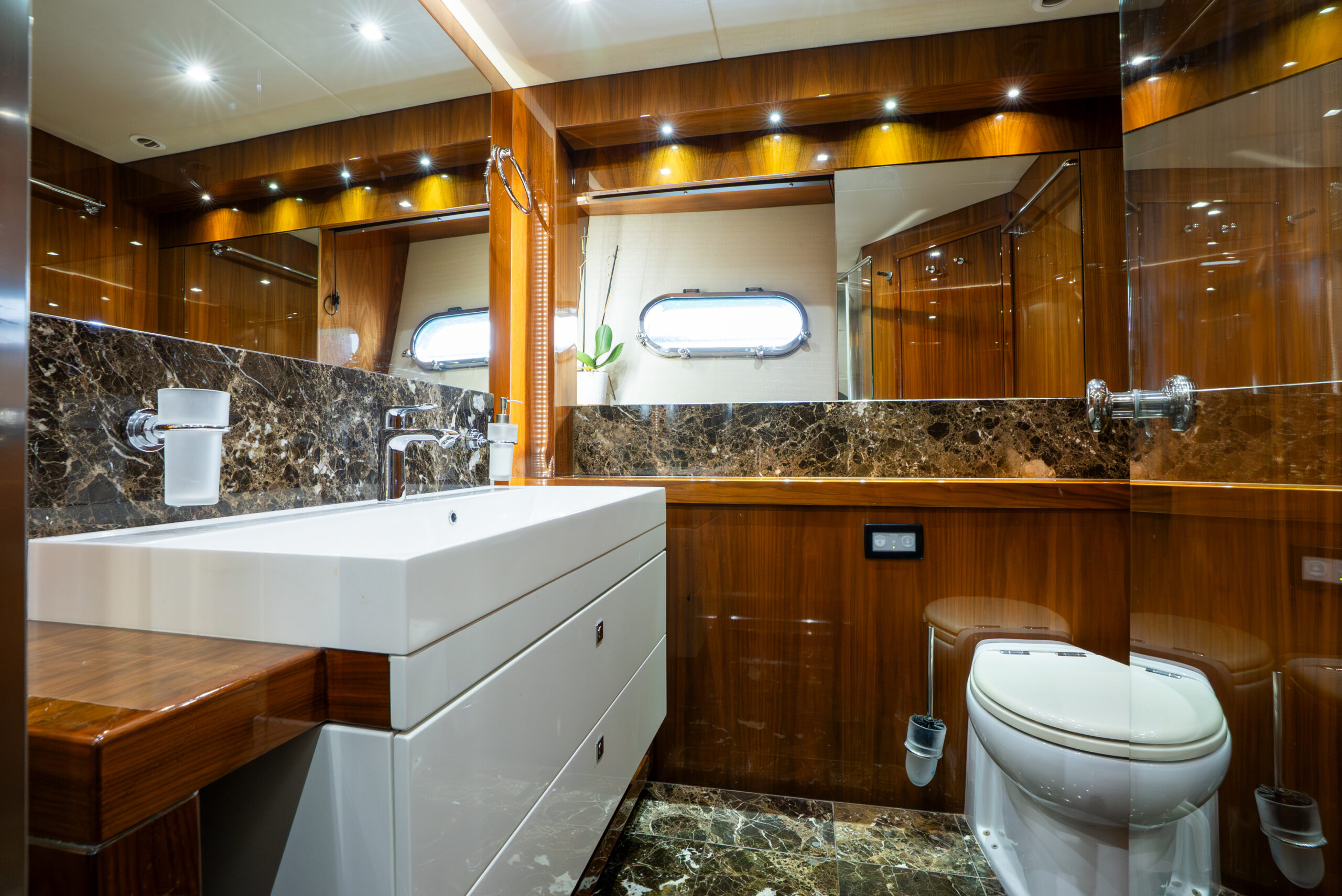 foto: 11 Sunseeker 
