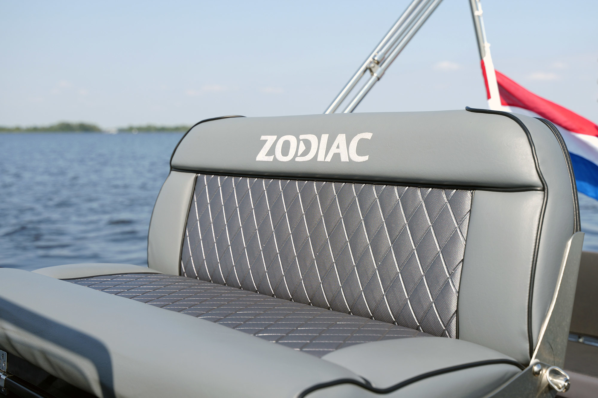 foto: 5 Zodiac N-ZO 680 