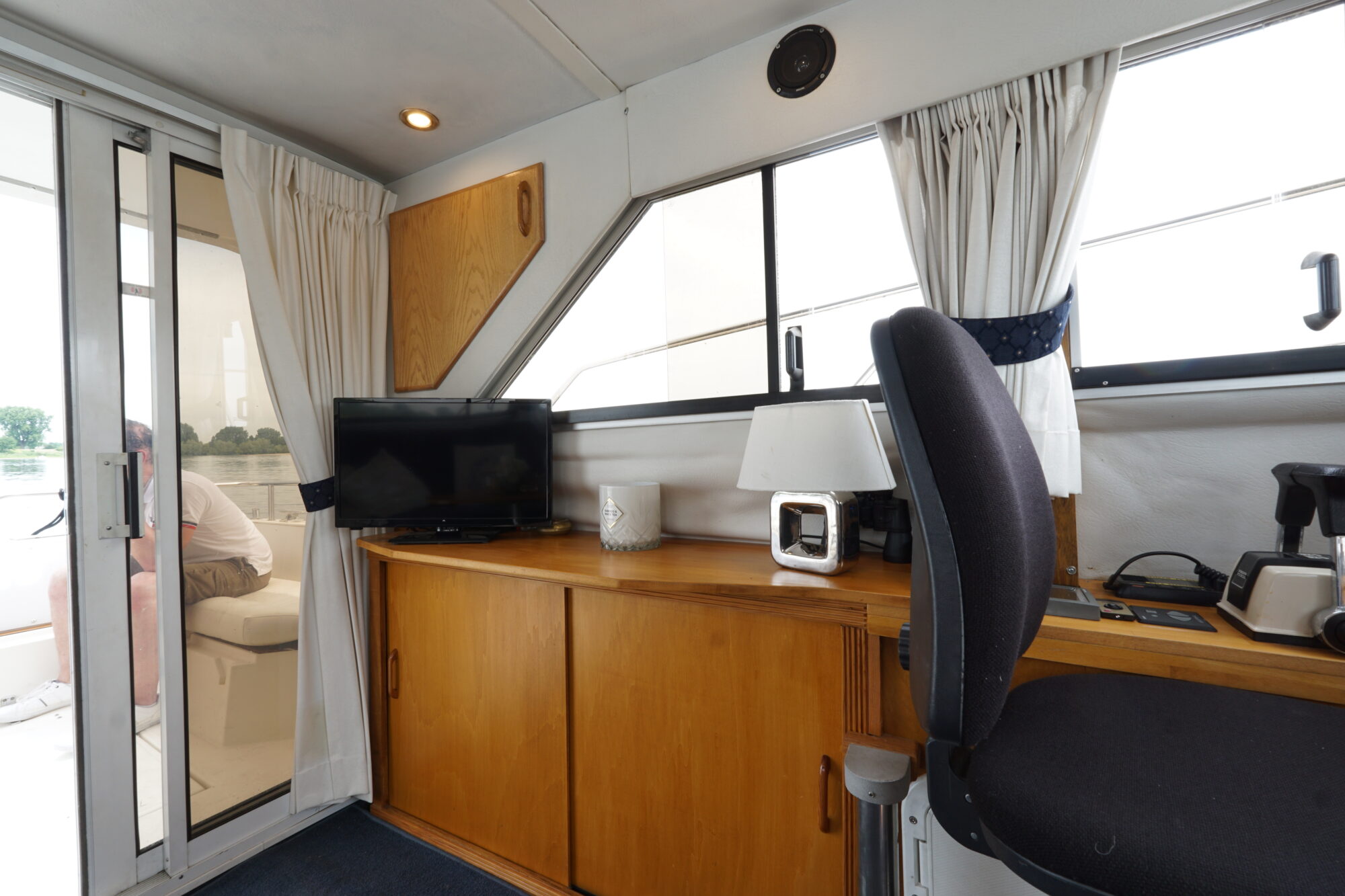 foto: 6 Fairline Fairline Corniche 31 Flybridge