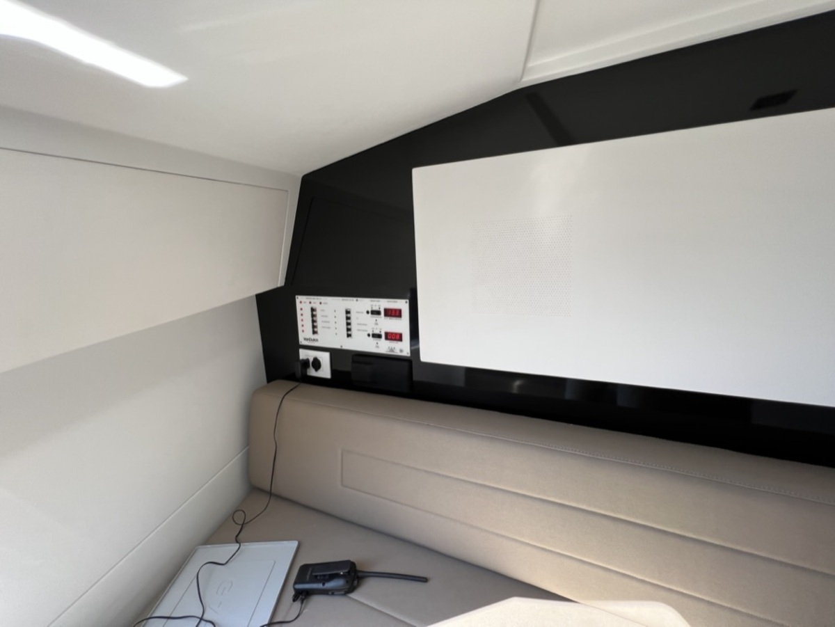 foto: 4 Van Dutch 32