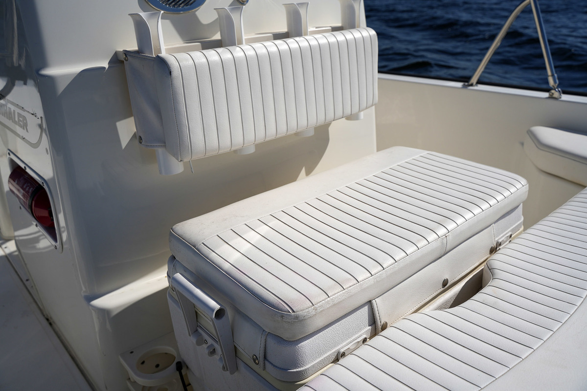 foto: 37 Boston Whaler 190 Montauk