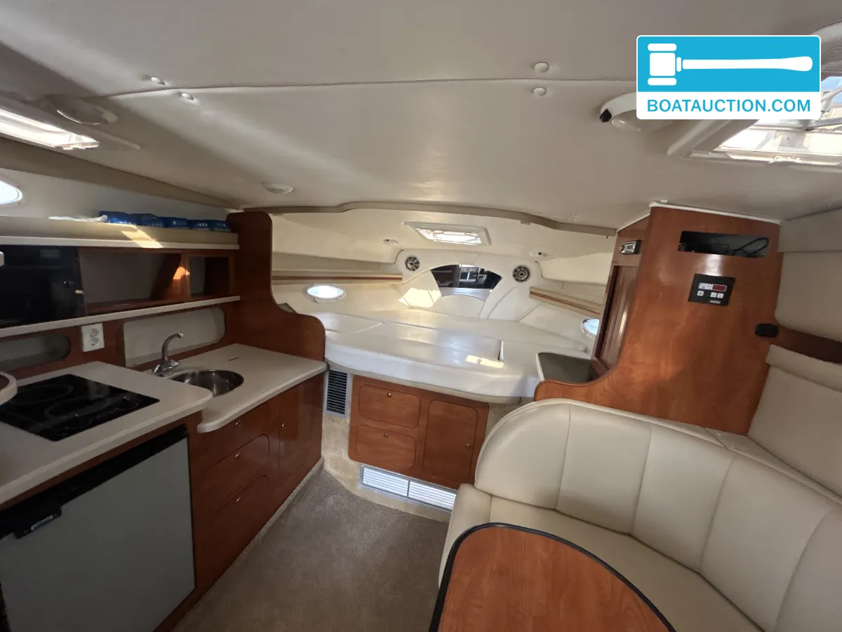 Rinker Fiesta Vee 342