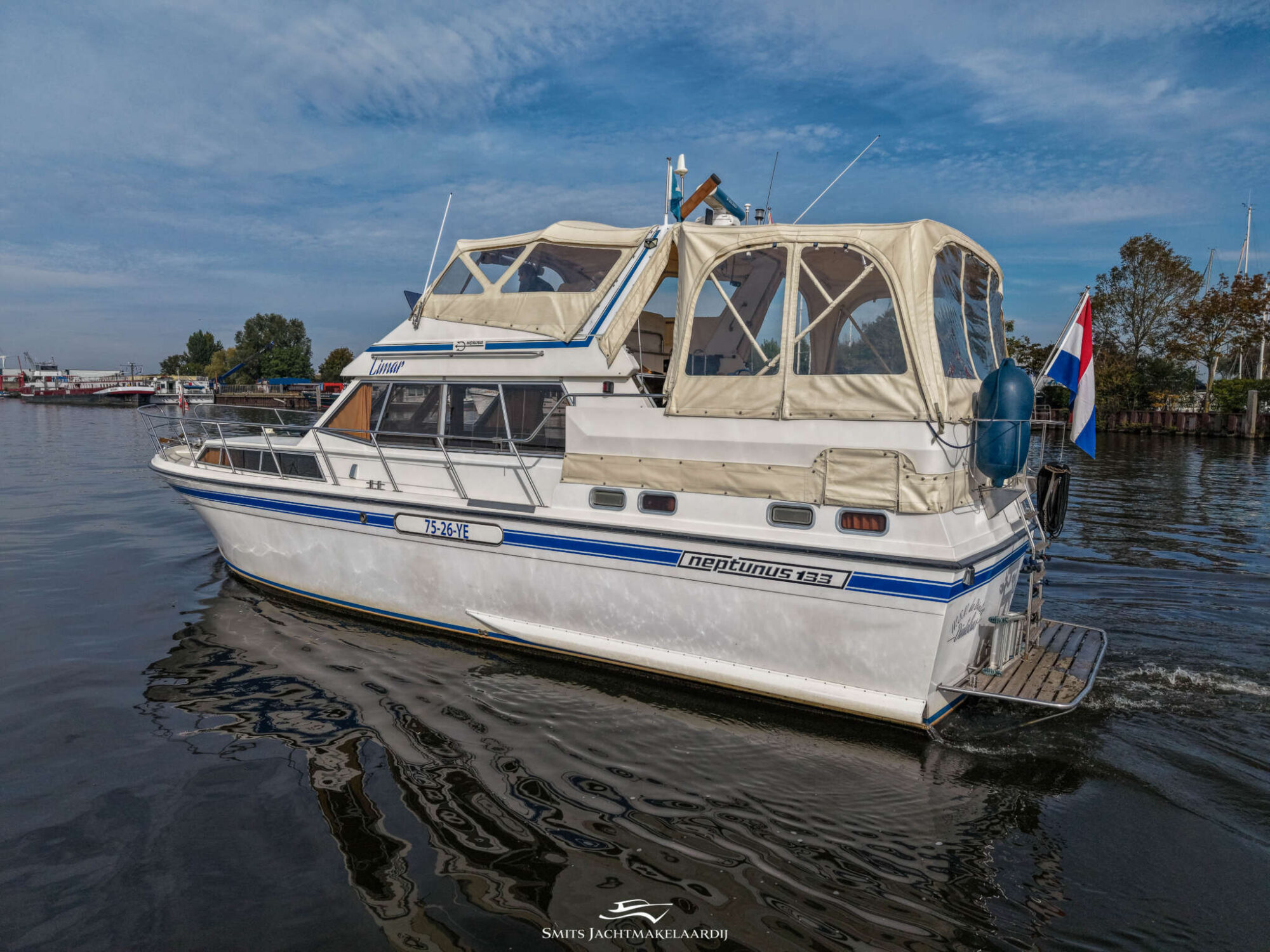 foto: 9 Neptunus Neptunus 133