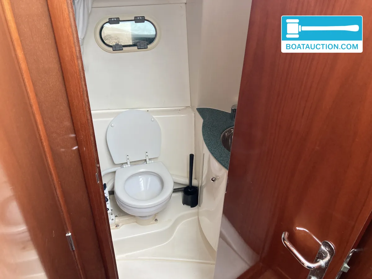 foto: 4 Jeanneau Prestige 32