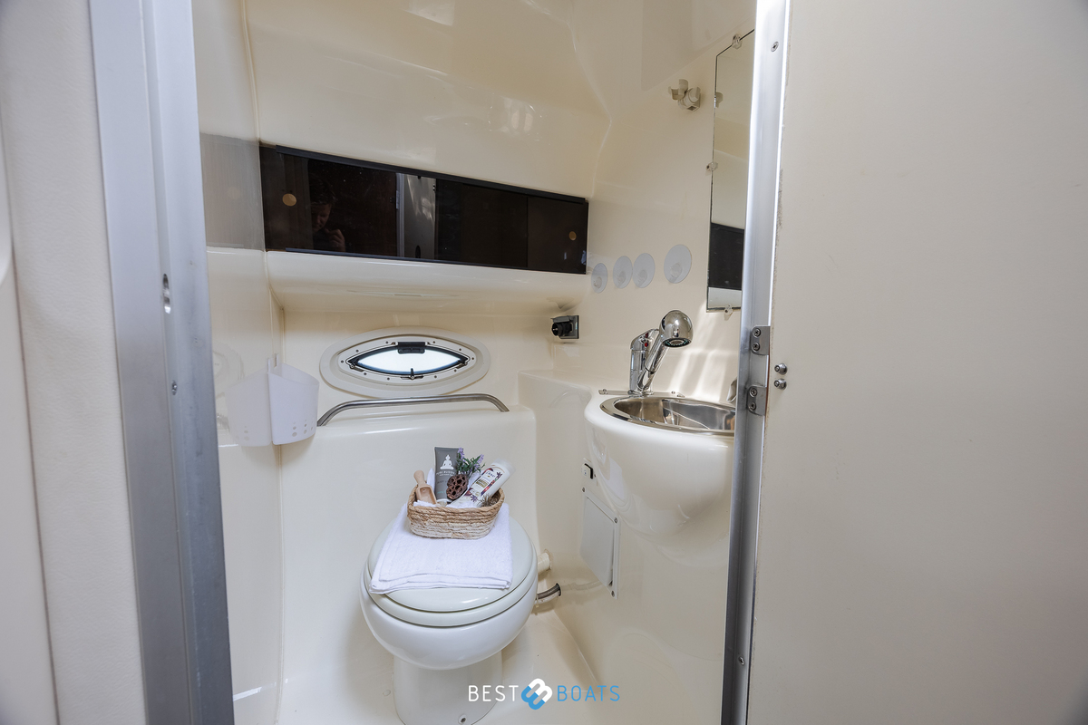 foto: 6 Bayliner 285 SB
