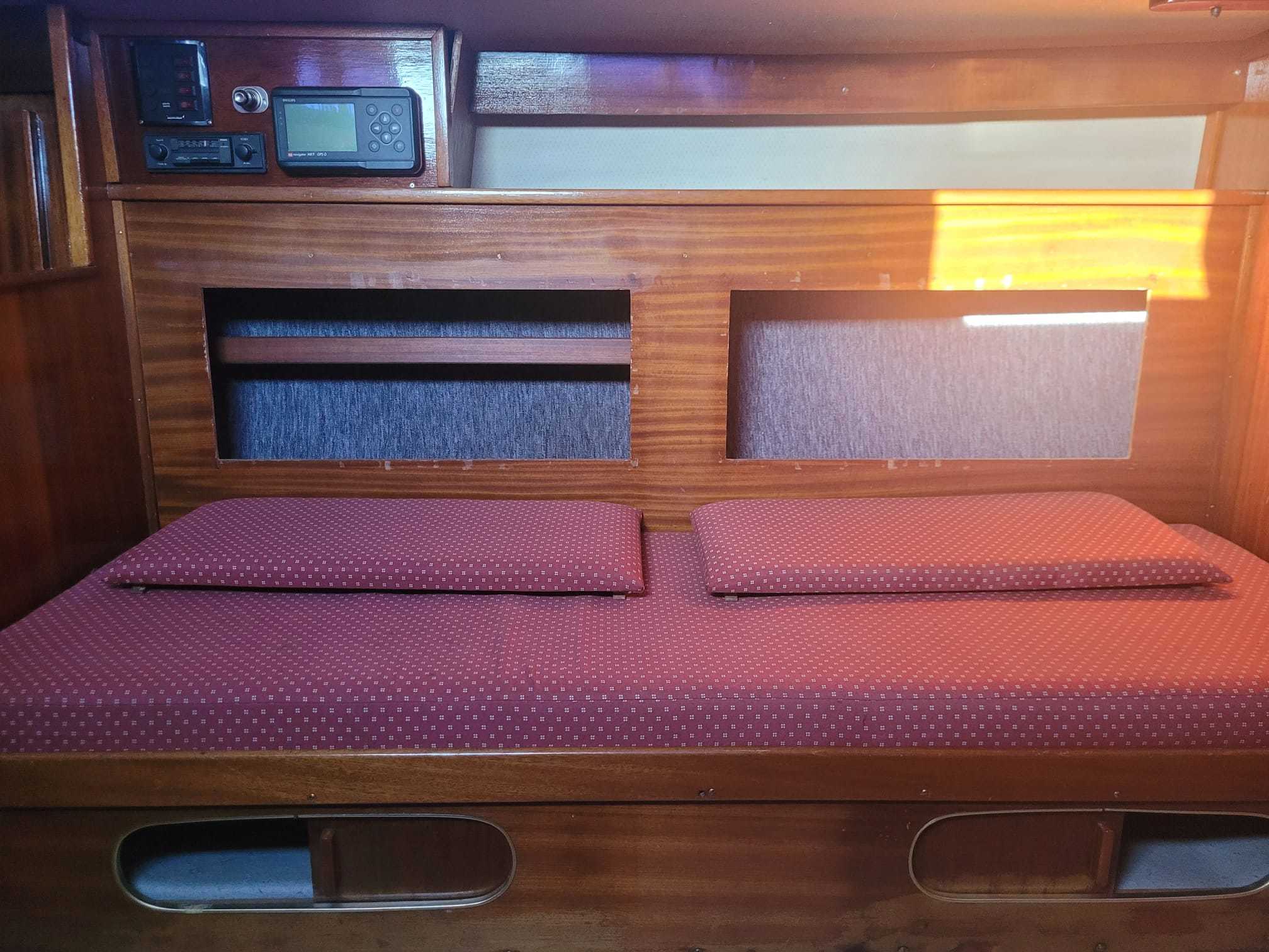 foto: 4 Albin 27 (ex-zeilboot)