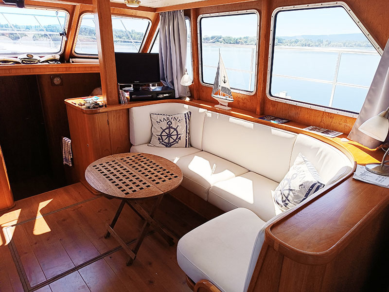 foto: 4 Valk Challanger 42 Flybridge