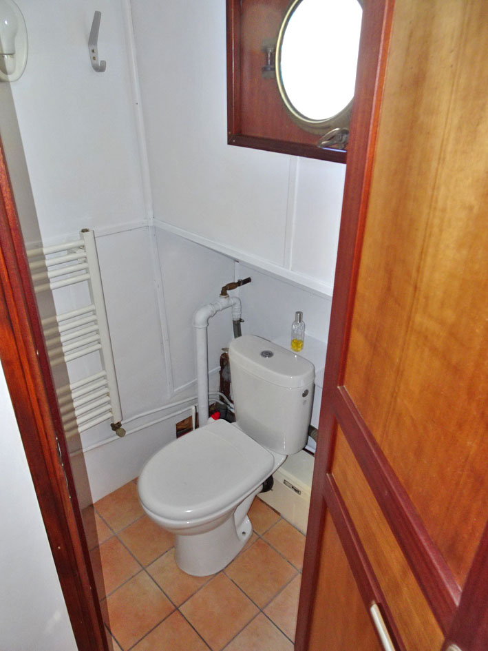 foto: 5 Katwijker 26.13 Varend Woonschip met CBB