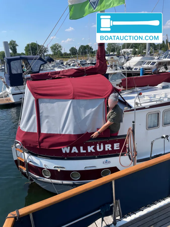 foto: 6 Motorsailor 1100