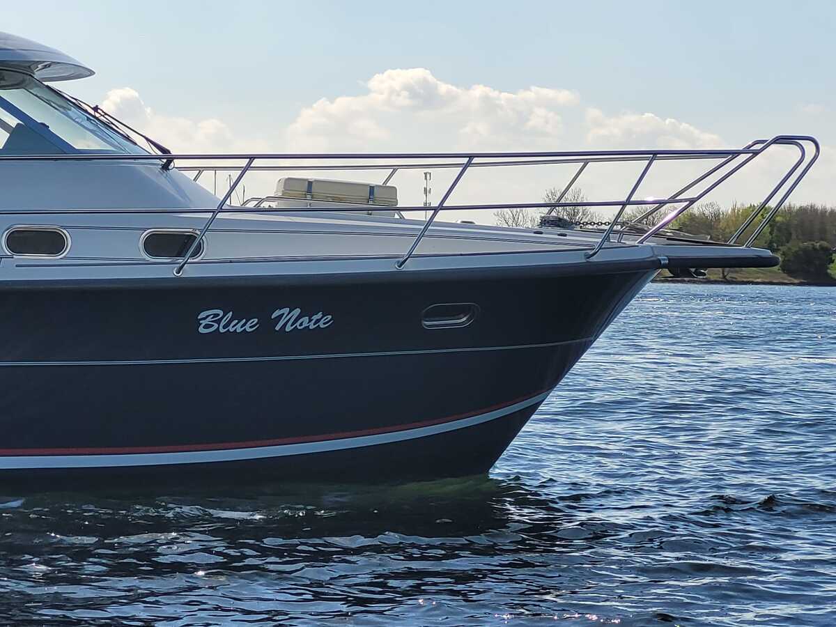 foto: 5 Nimbus 380 Commander