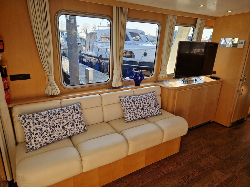 foto: 5 Almtrawler 1600 AD