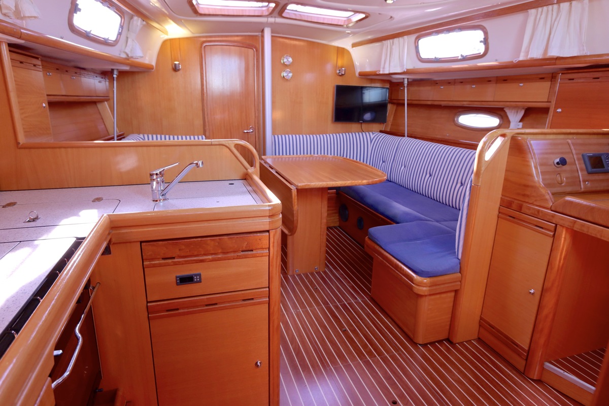 foto: 5 Bavaria  37-2 C