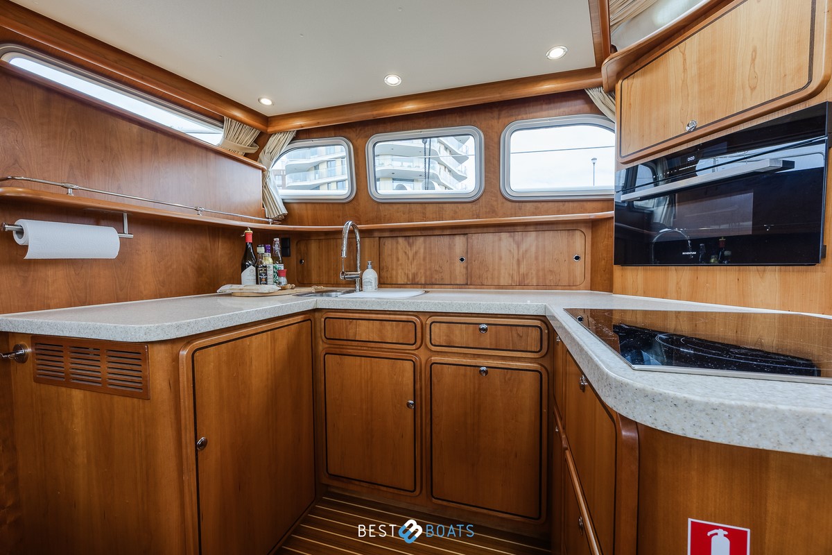 foto: 6 Linssen Grand Sturdy 470 AC Mark II Twin