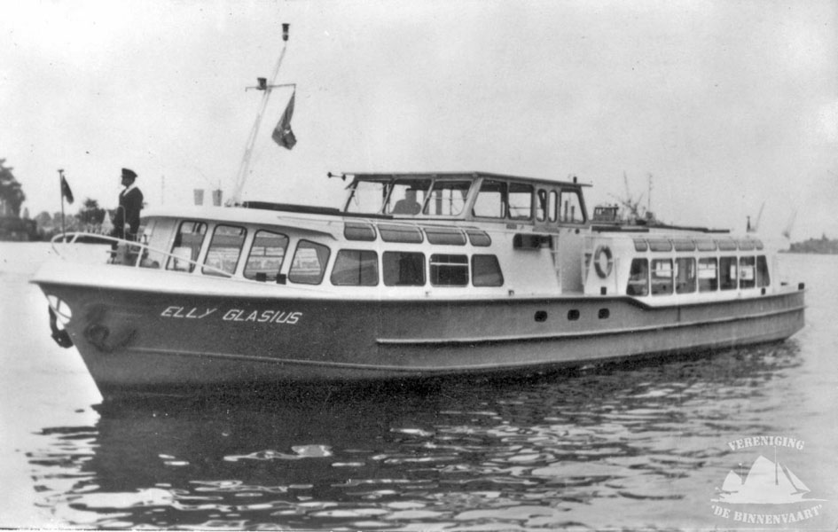 foto: 6 Dagpassagiersschip 152 pers