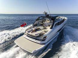 foto: 4 Sunseeker Superhawk 55