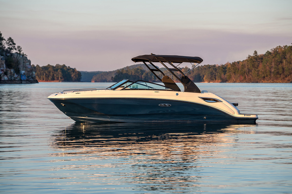 foto: 4 Sea Ray SDX 250