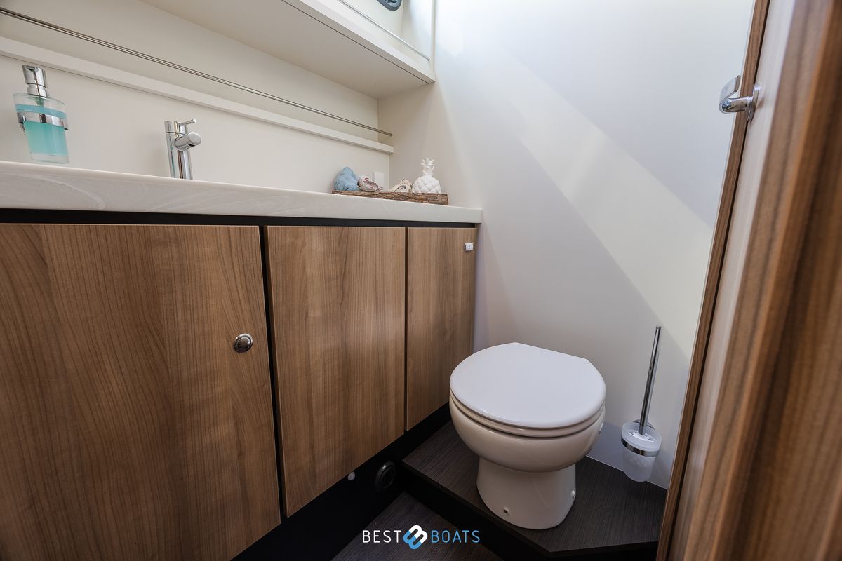 foto: 6 Linssen 40SL Sedan