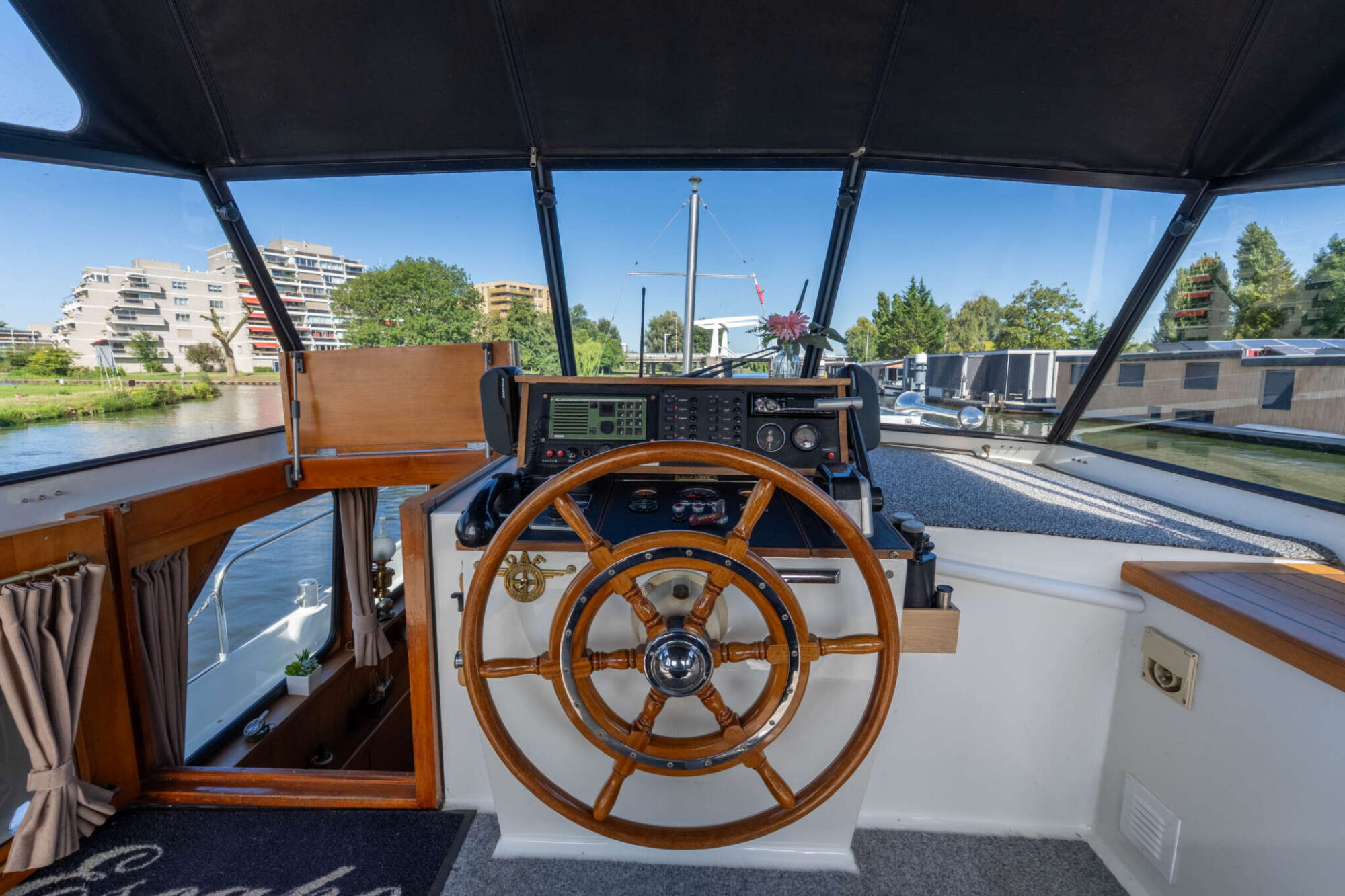 foto: 6 Valkkruiser Valkkruiser Content 13.00 AK Cabrio