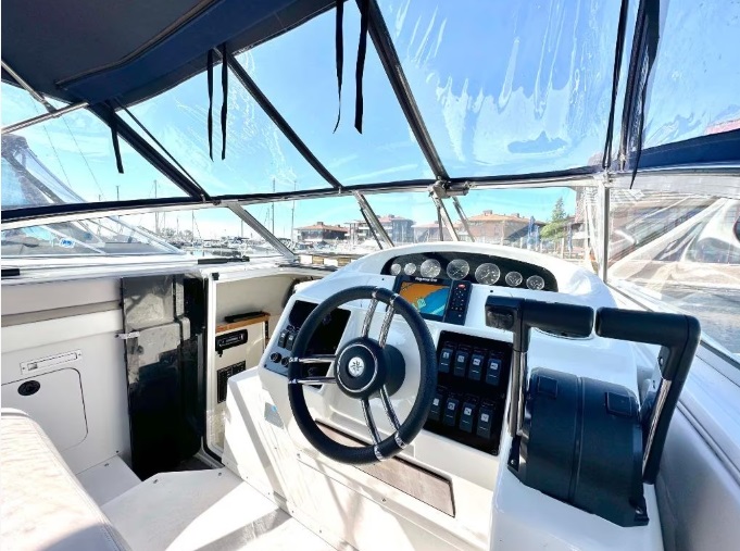 foto: 8 Speedcruiser Four Winns 278