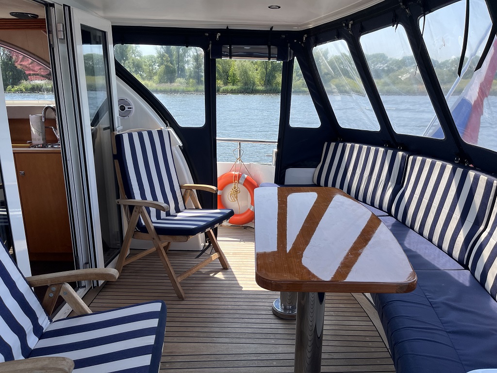 foto: 8 Valk Continental 15.50 FR