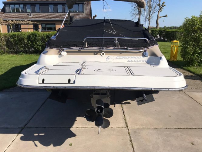 foto: 11 Crownline 266 BR
