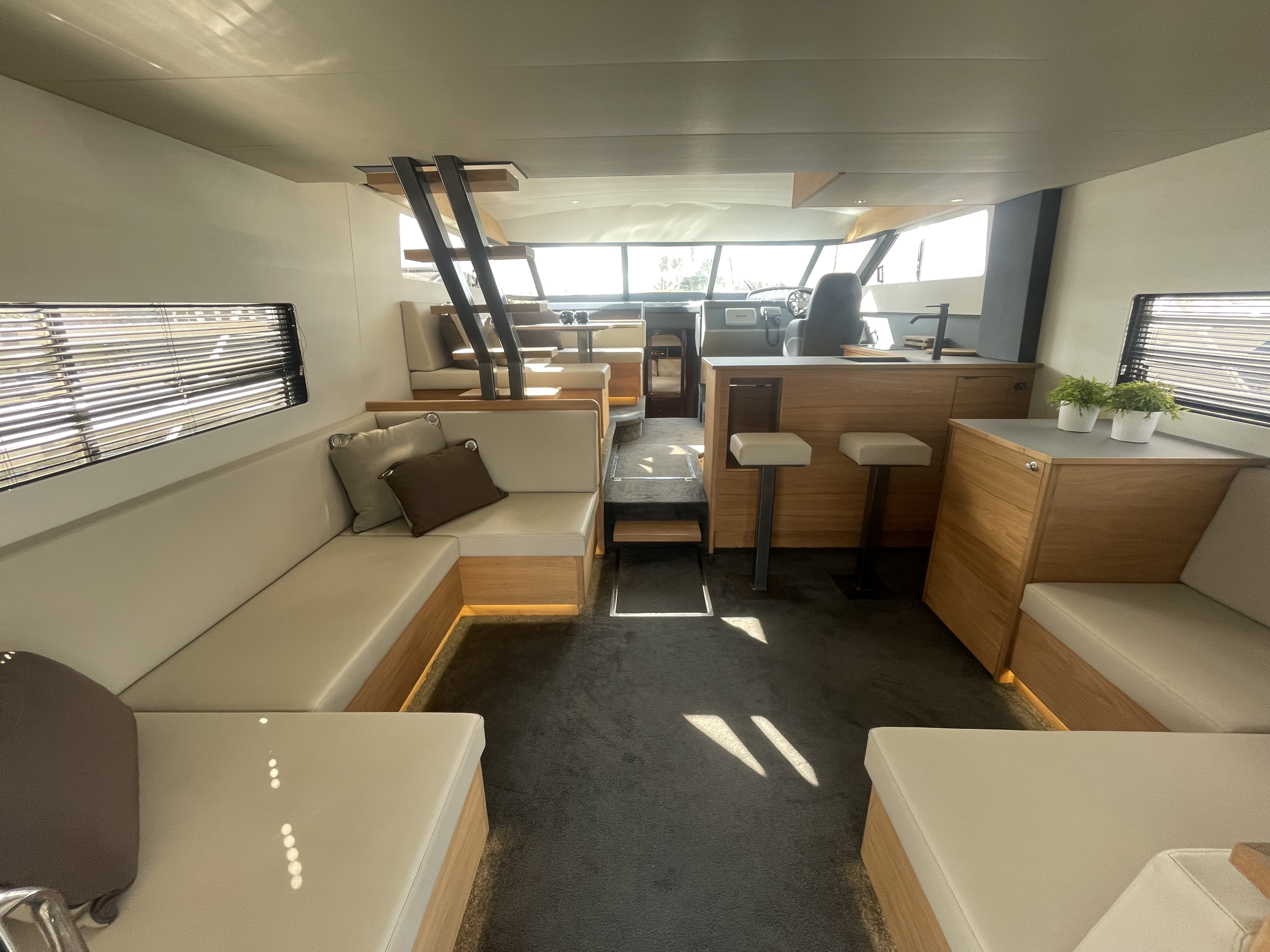 foto: 4 Fairline Squadron 59