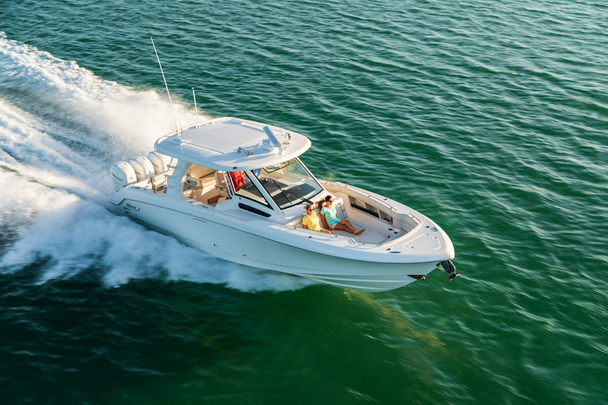 foto: 4 Boston Whaler 350 Realm