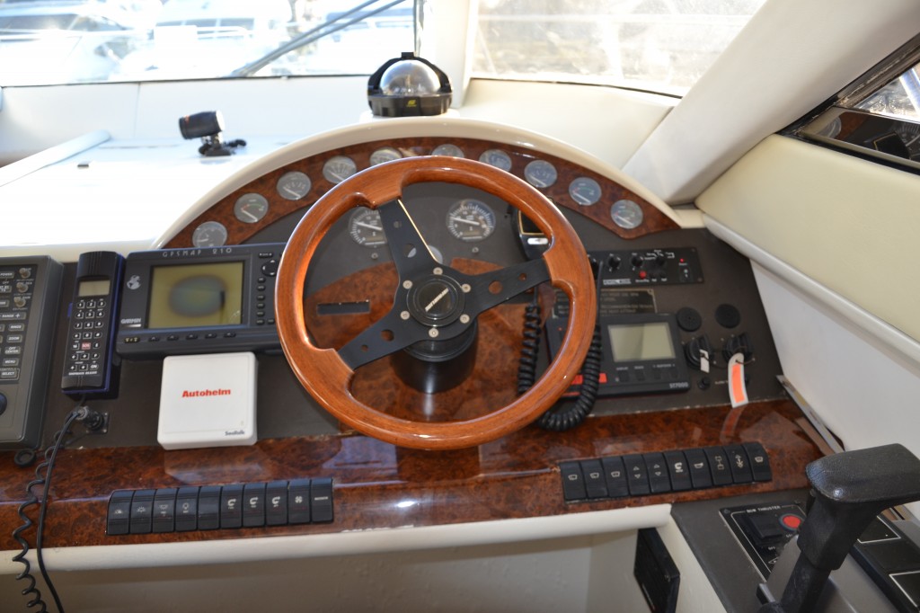 foto: 4 Fairline Squadron 43