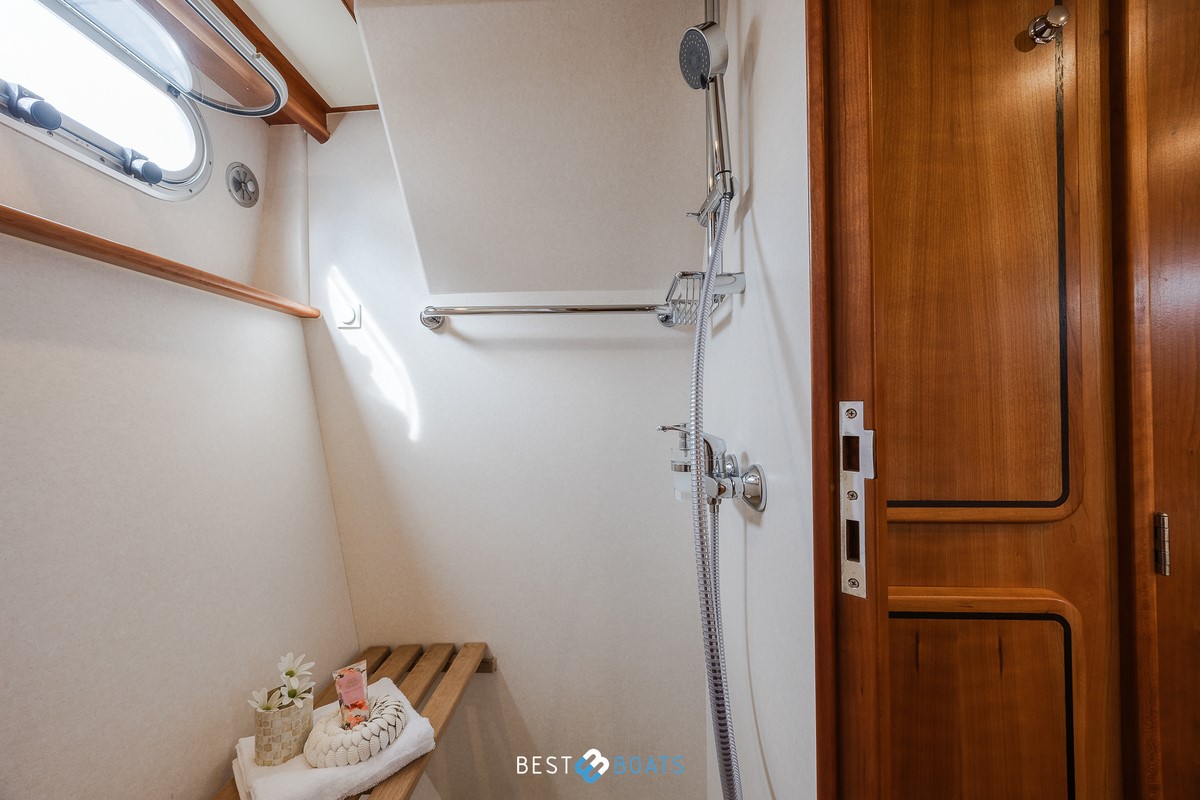 foto: 7 Linssen Grand Sturdy 470 AC Mark II Twin