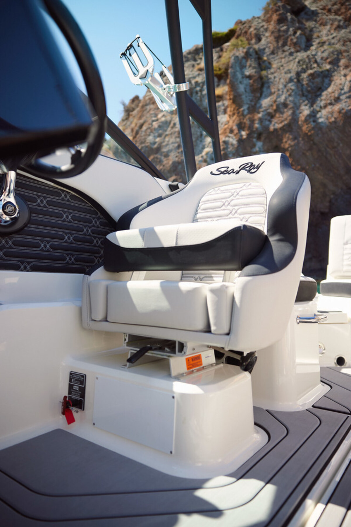 foto: 5 Sea Ray SPX 210 New Model 2025