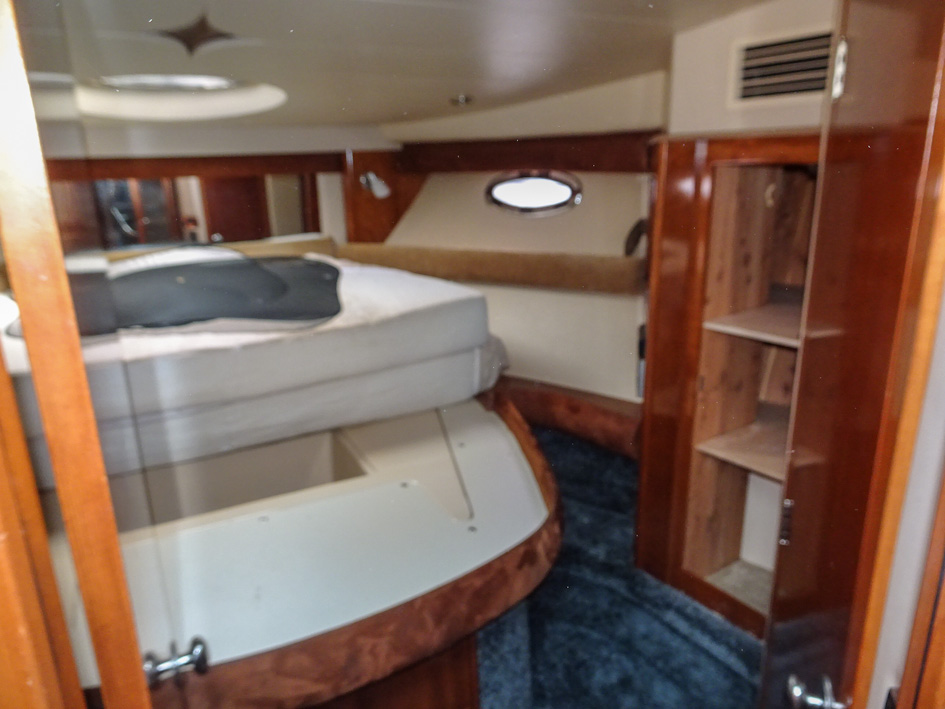 foto: 9 Meridian 391 Sedan