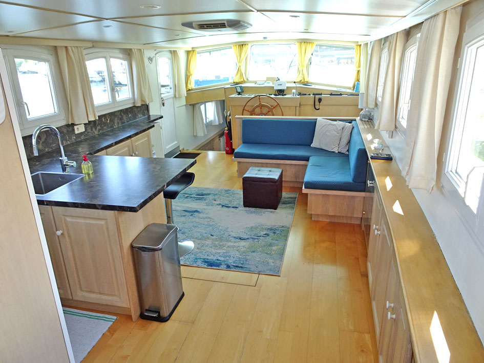 foto: 5 Luxe Motor 21.08, met UBC