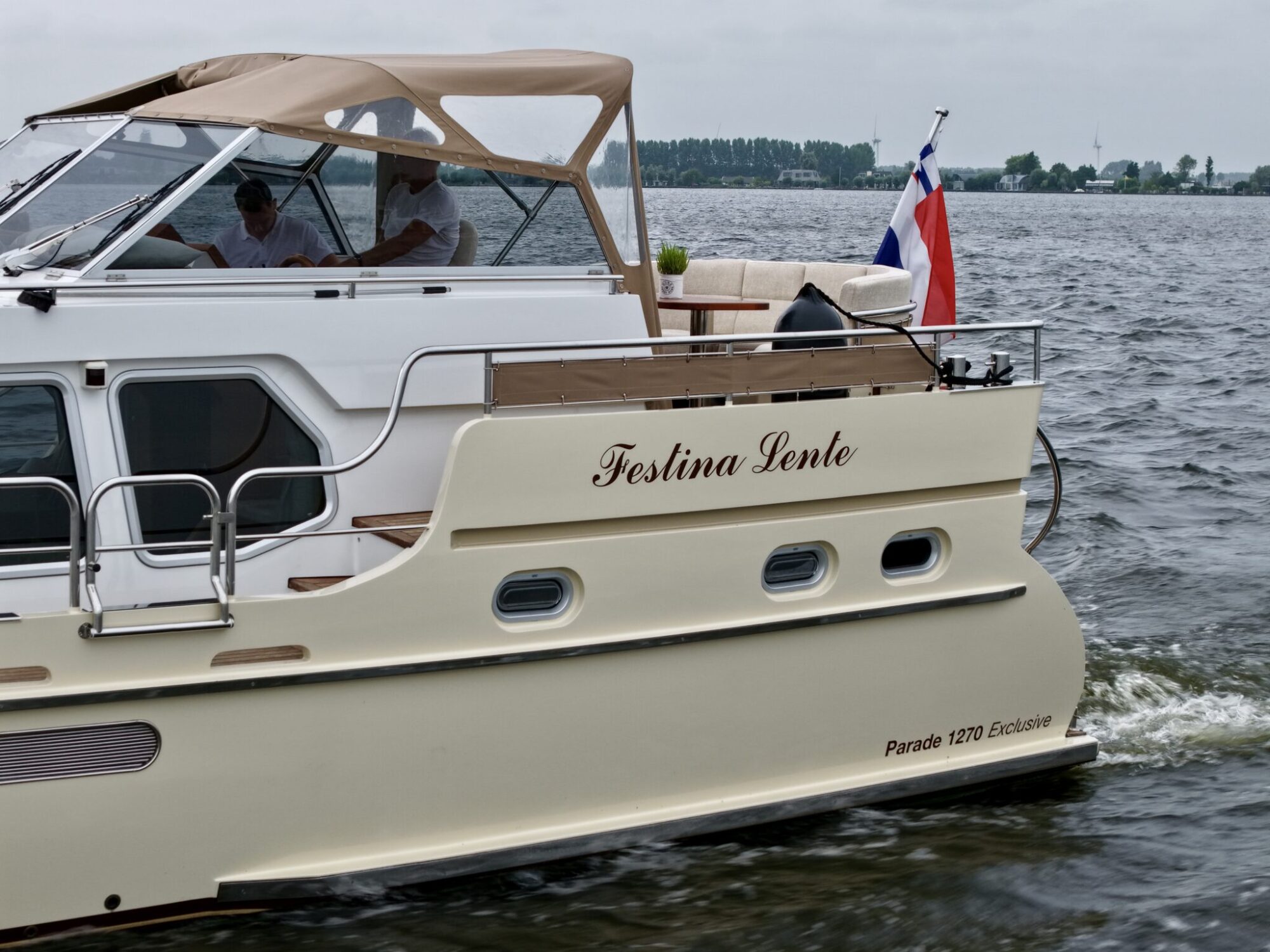 foto: 9 Van Vossen Van Vossen Parade 12.70 AK Exclusive