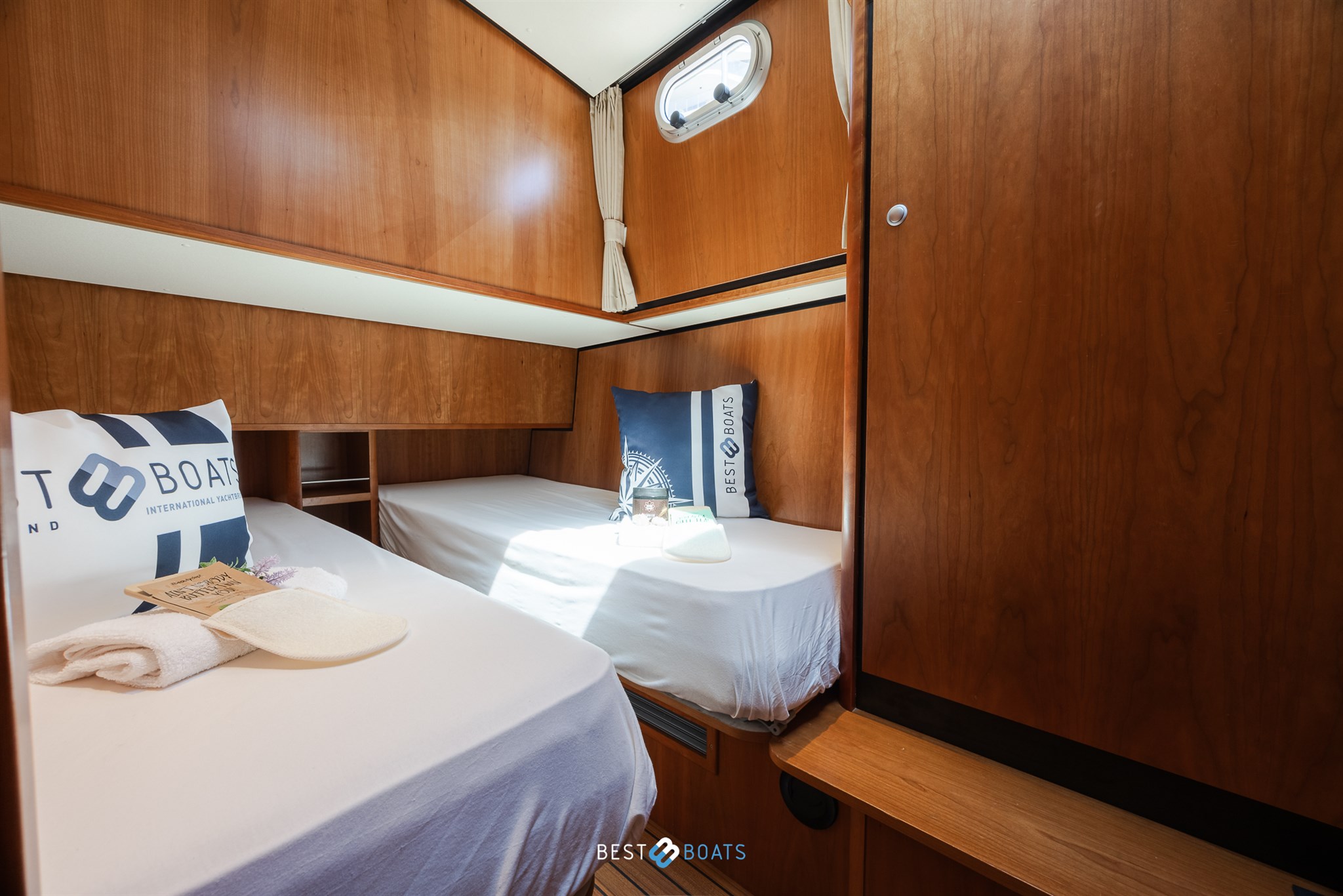 foto: 6 Linssen Grand Sturdy 40.9 AC